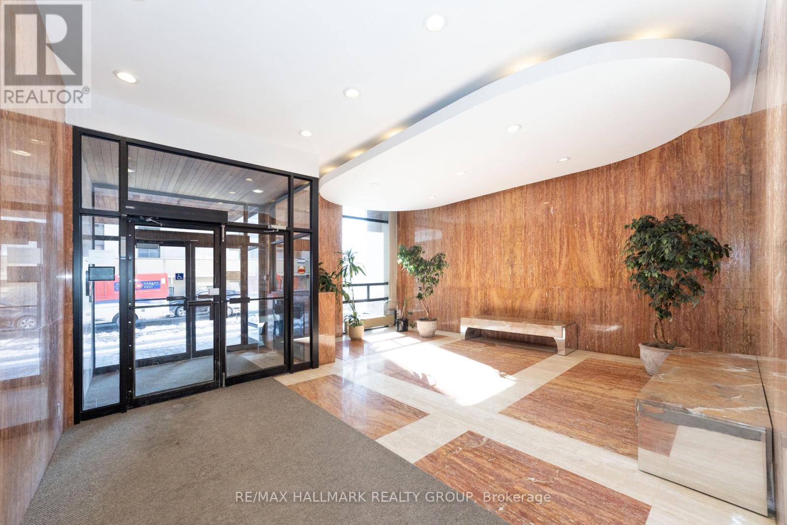 1006 - 475 Laurier Avenue W, Ottawa, Ontario  K1R 7X1 - Photo 12 - X12116184