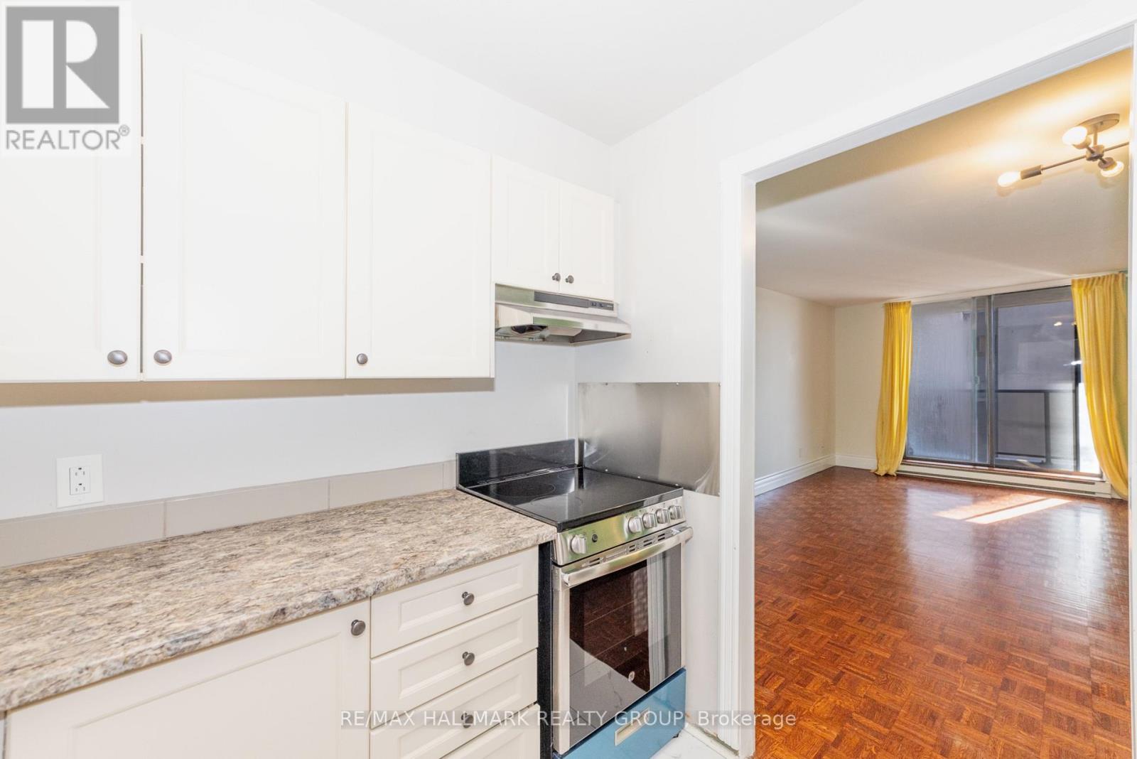 Property at 1006 - 475 LAURIER AVENUE W image 4