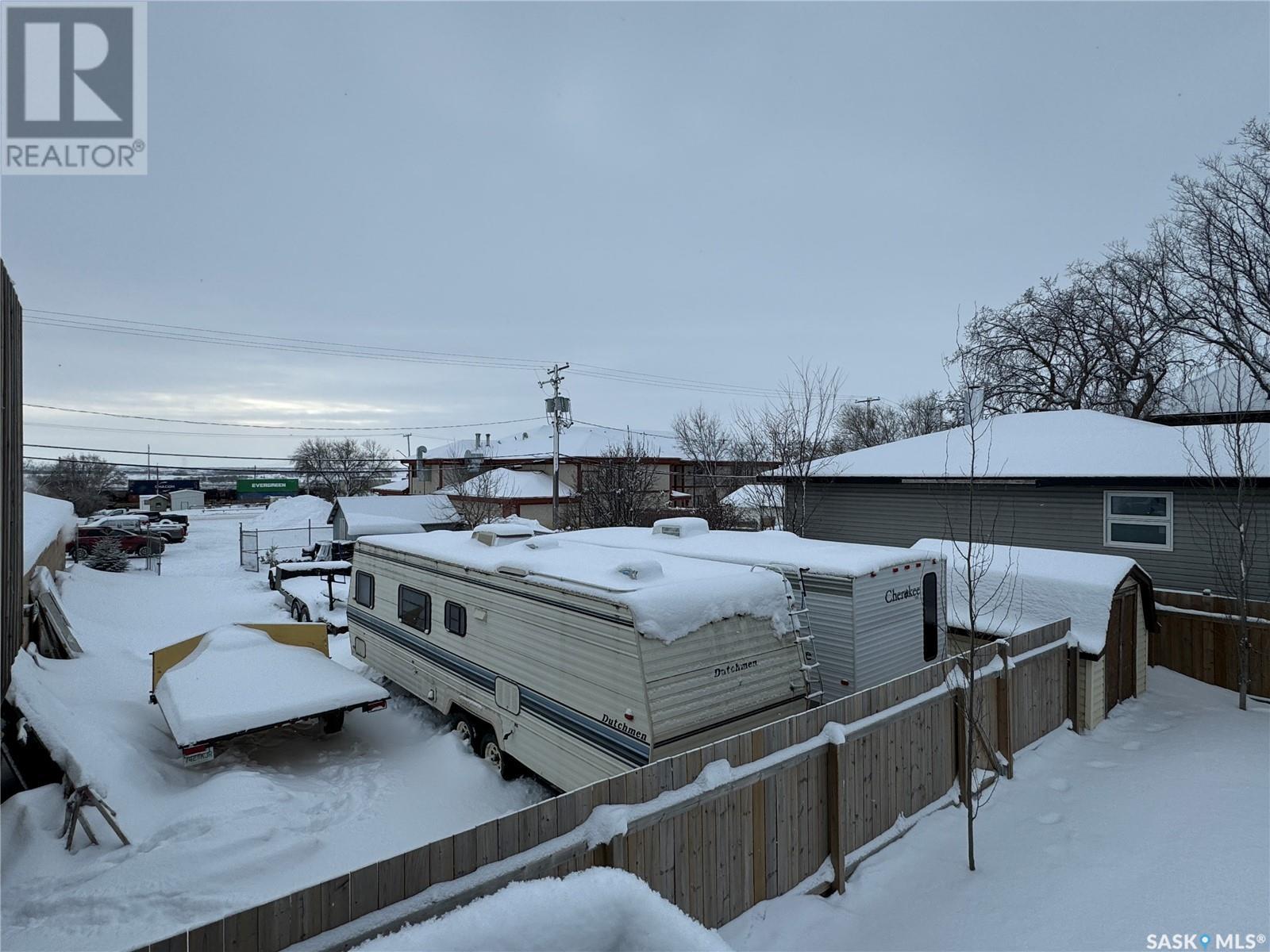104 2nd Avenue W, Biggar, Saskatchewan  S0K 0M0 - Photo 38 - SK993893