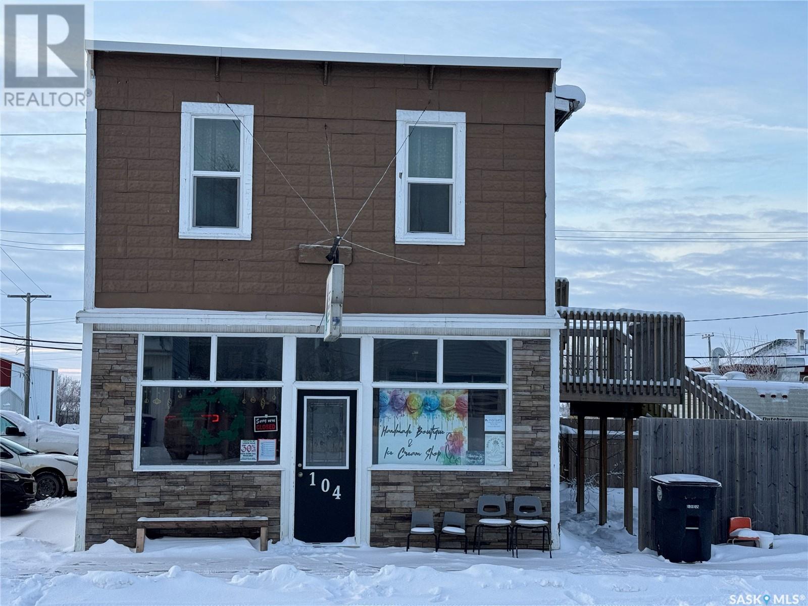 104 2nd Avenue W, Biggar, Saskatchewan  S0K 0M0 - Photo 39 - SK993893