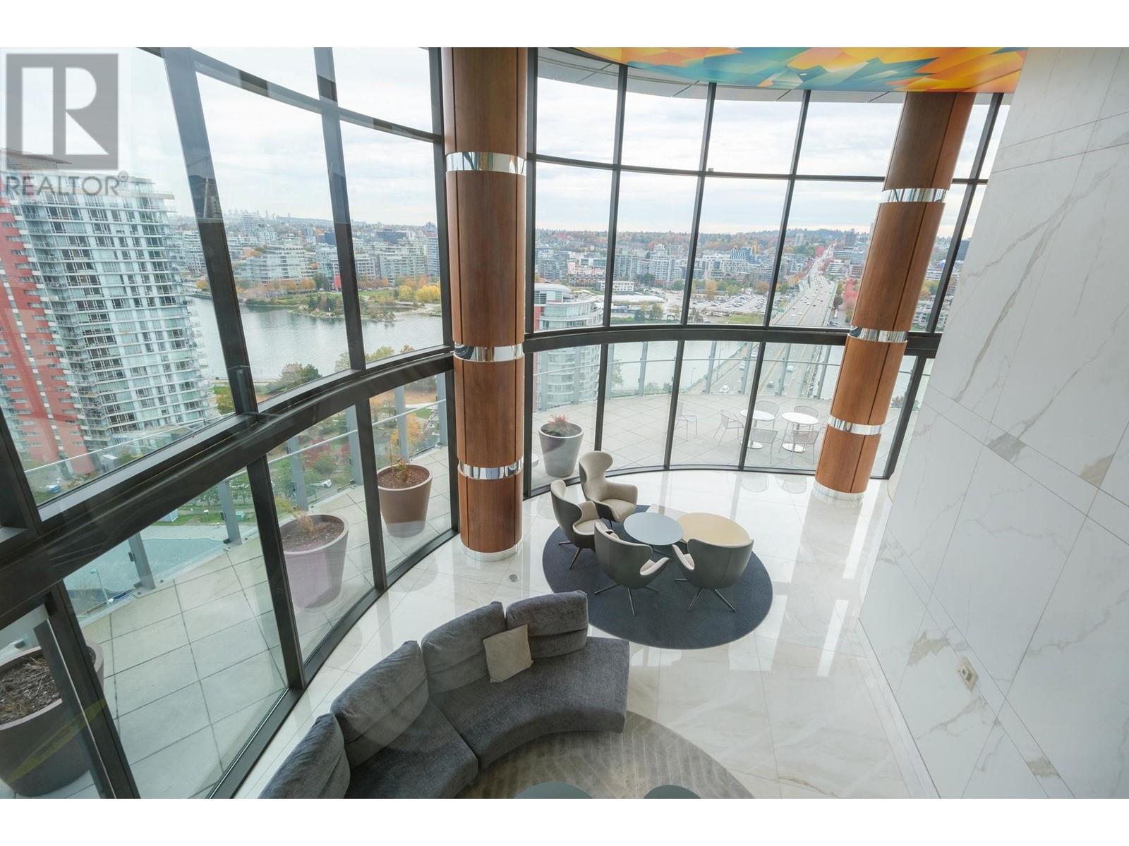 Listing Picture 34 of 36 : 2301 89 NELSON STREET, Vancouver / 溫哥華 - 魯藝地產 Yvonne Lu Group - MLS Medallion Club Member