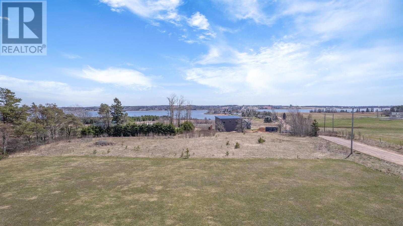 Property at 43 Blue Heron Lane image 4