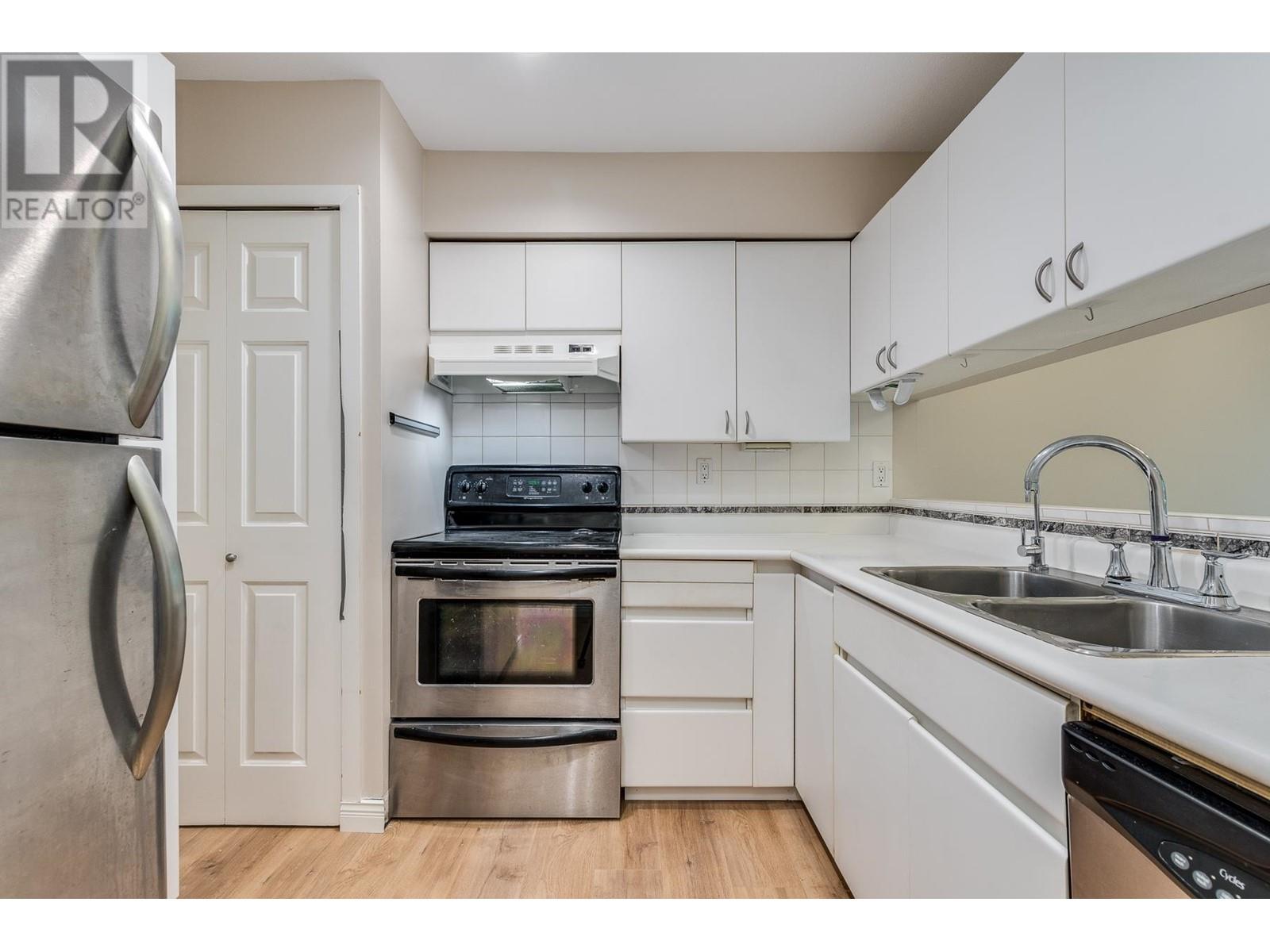 205 865 W 15th Avenue, Vancouver, British Columbia  V5Z 1R8 - Photo 10 - R2995763
