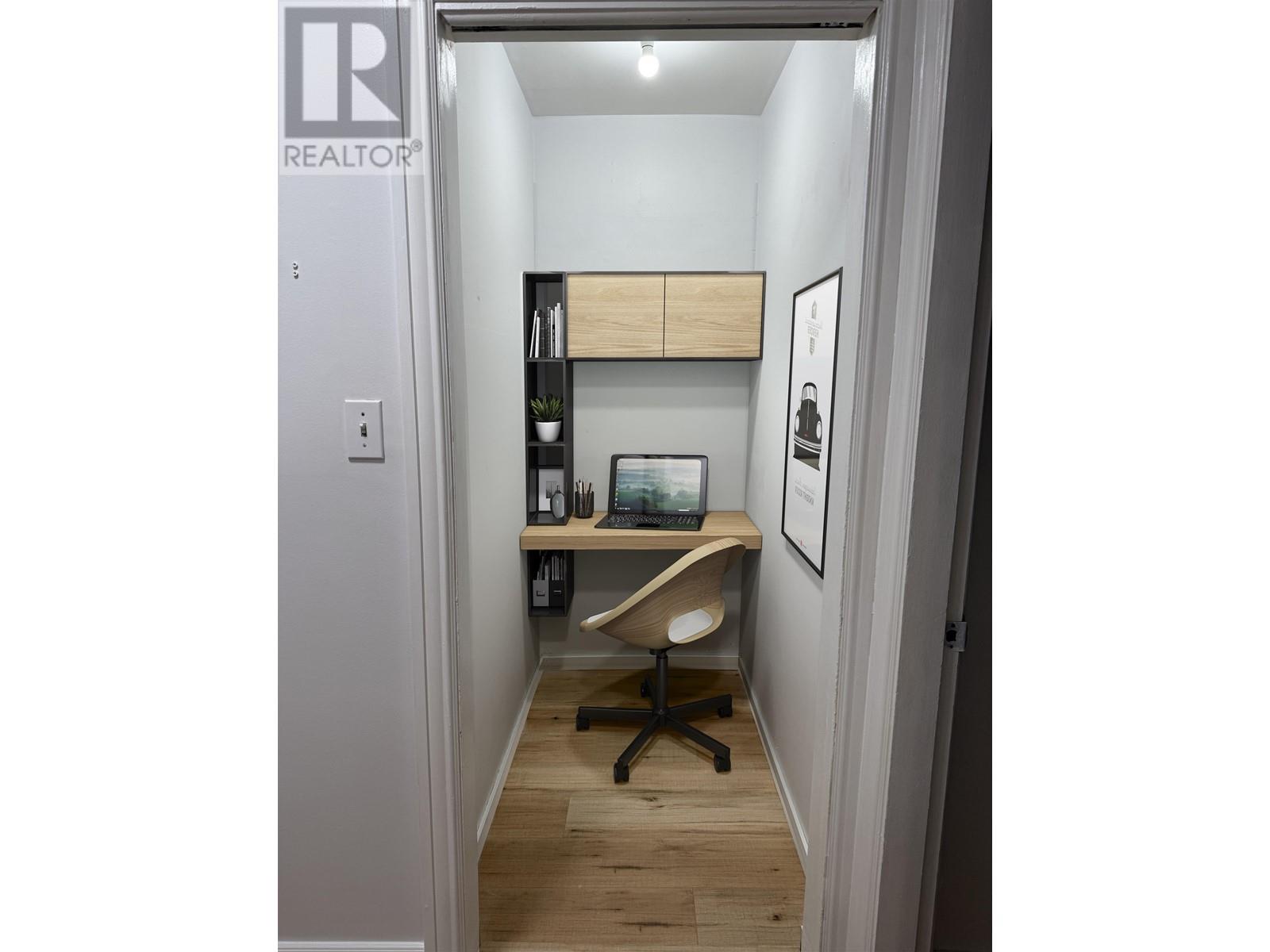 Property at 210 2040 CORNWALL AVENUE image 3