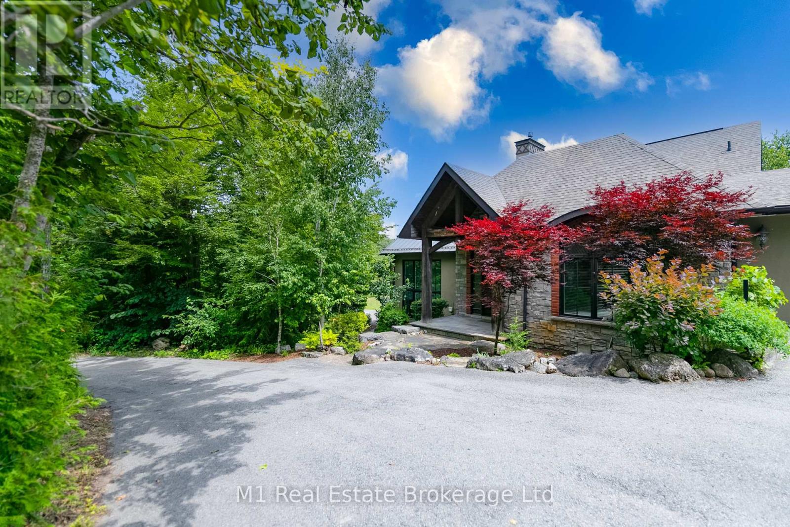 13569 Dublin Line, Halton Hills, Ontario  L7J 2L7 - Photo 4 - W12116152