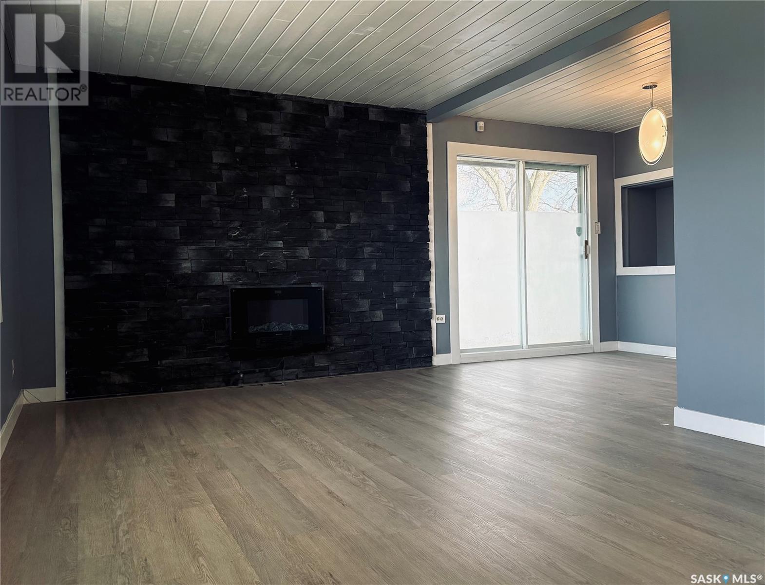 Property at 5201 1st AVENUE image 4