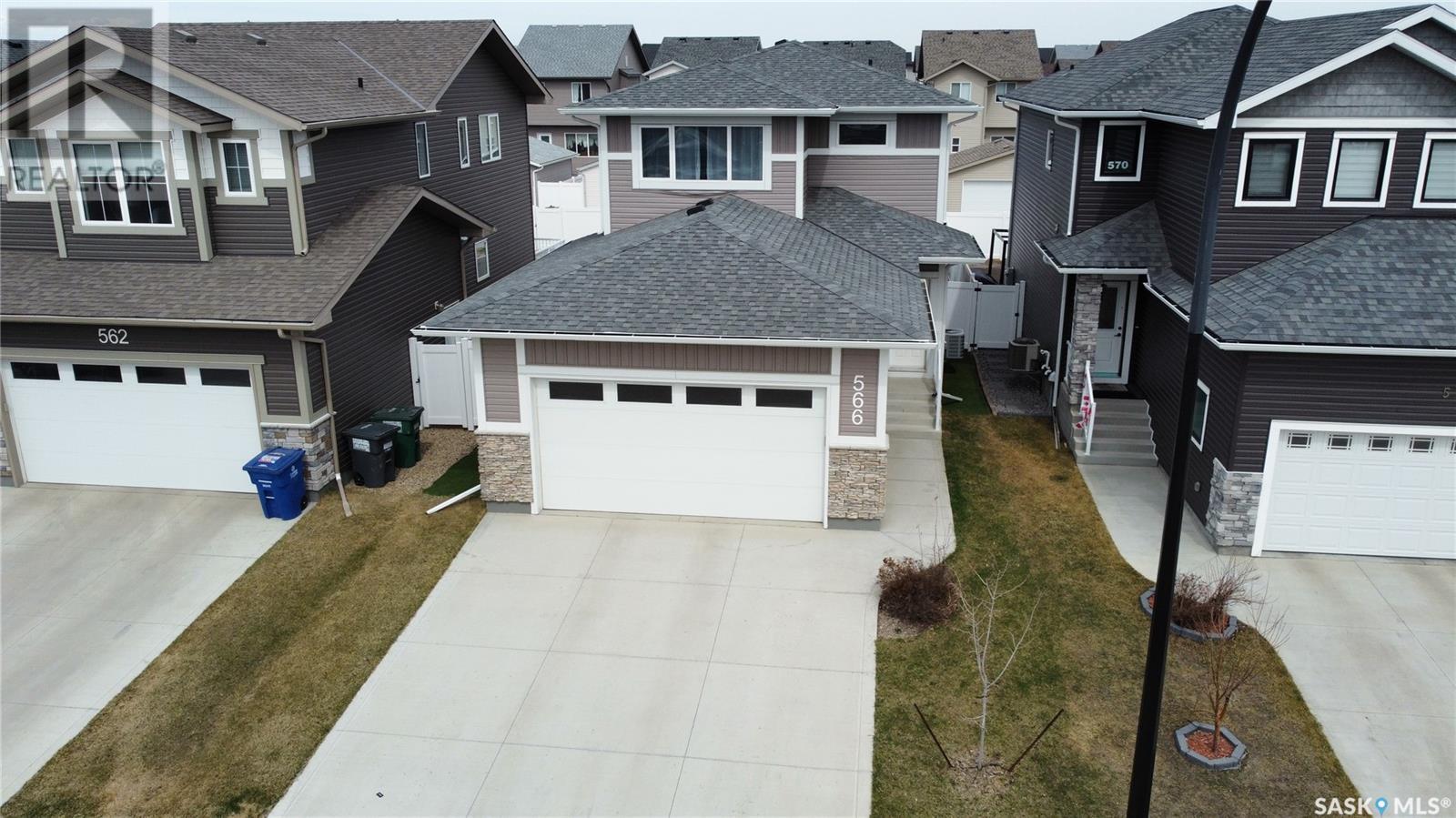 566 Mcfaull Crescent, Saskatoon, Saskatchewan  S7K 8B3 - Photo 2 - SK004192