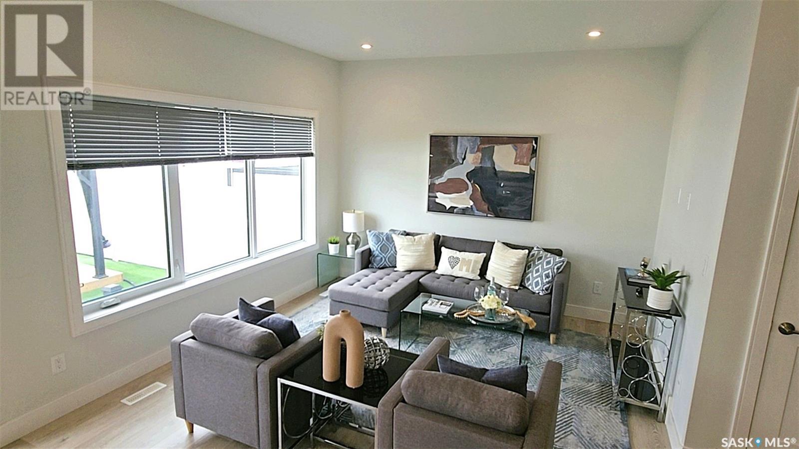566 Mcfaull Crescent, Saskatoon, Saskatchewan  S7K 8B3 - Photo 8 - SK004192