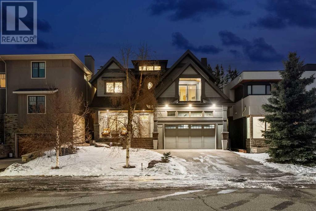 Property at 625 Britannia Drive SW image 1