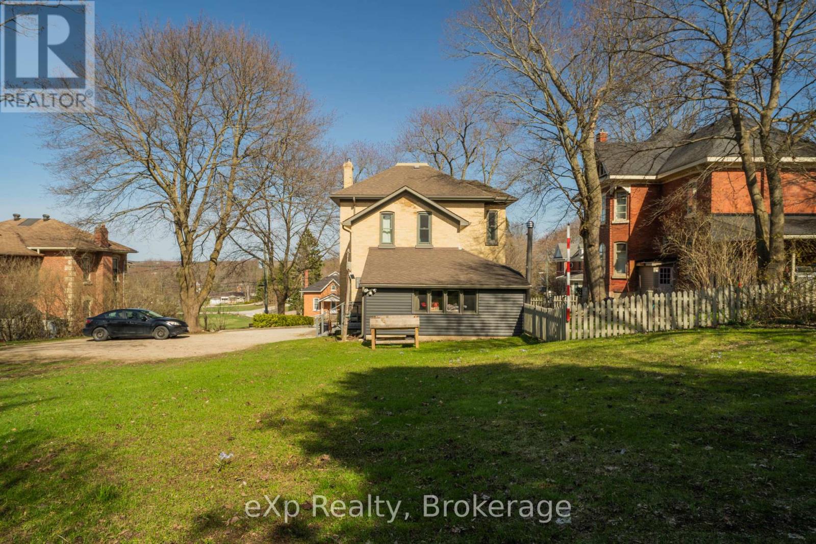 352 Berford Street, South Bruce Peninsula, Ontario  N0H 2T0 - Photo 42 - X12116022