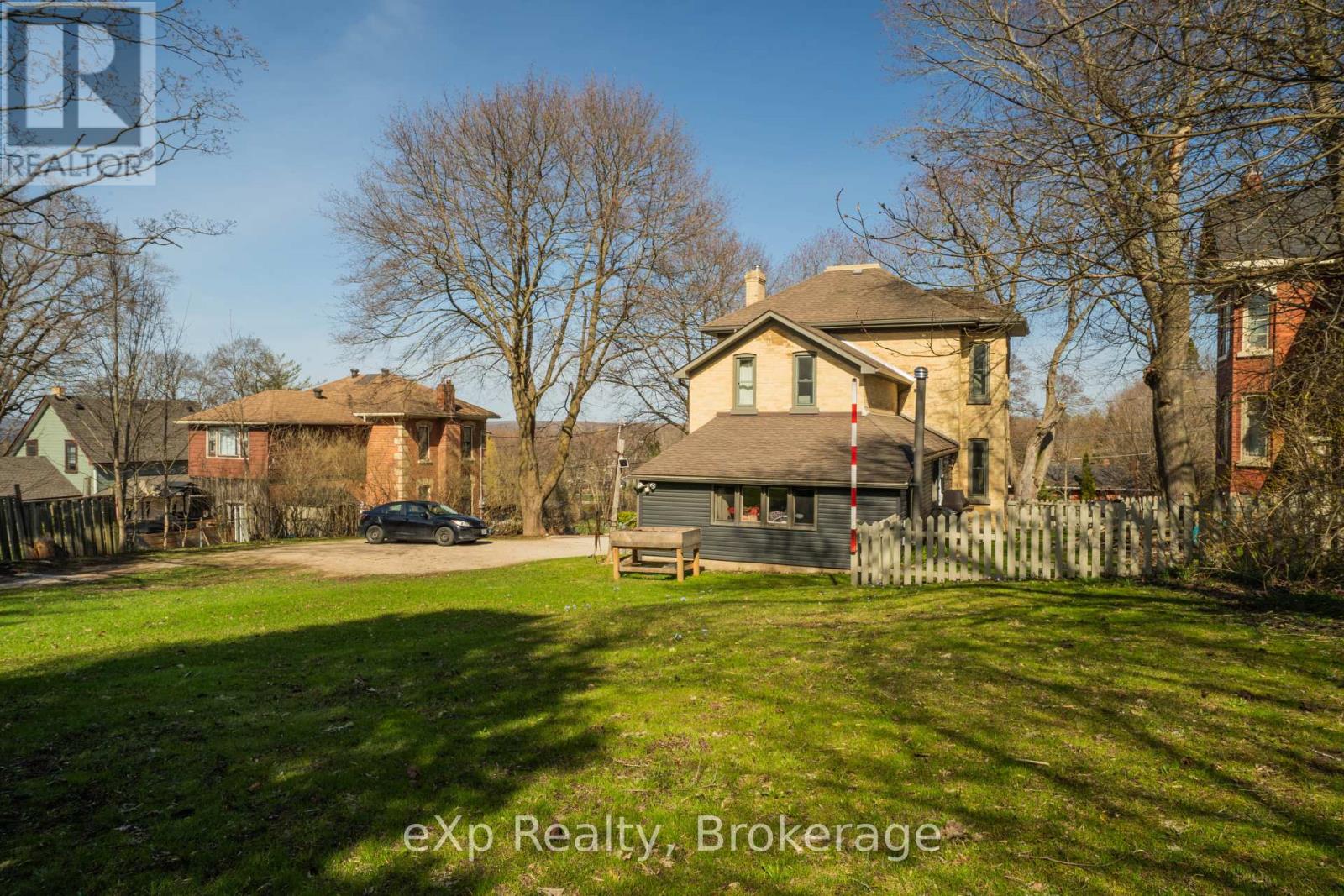 352 Berford Street, South Bruce Peninsula, Ontario  N0H 2T0 - Photo 43 - X12116022