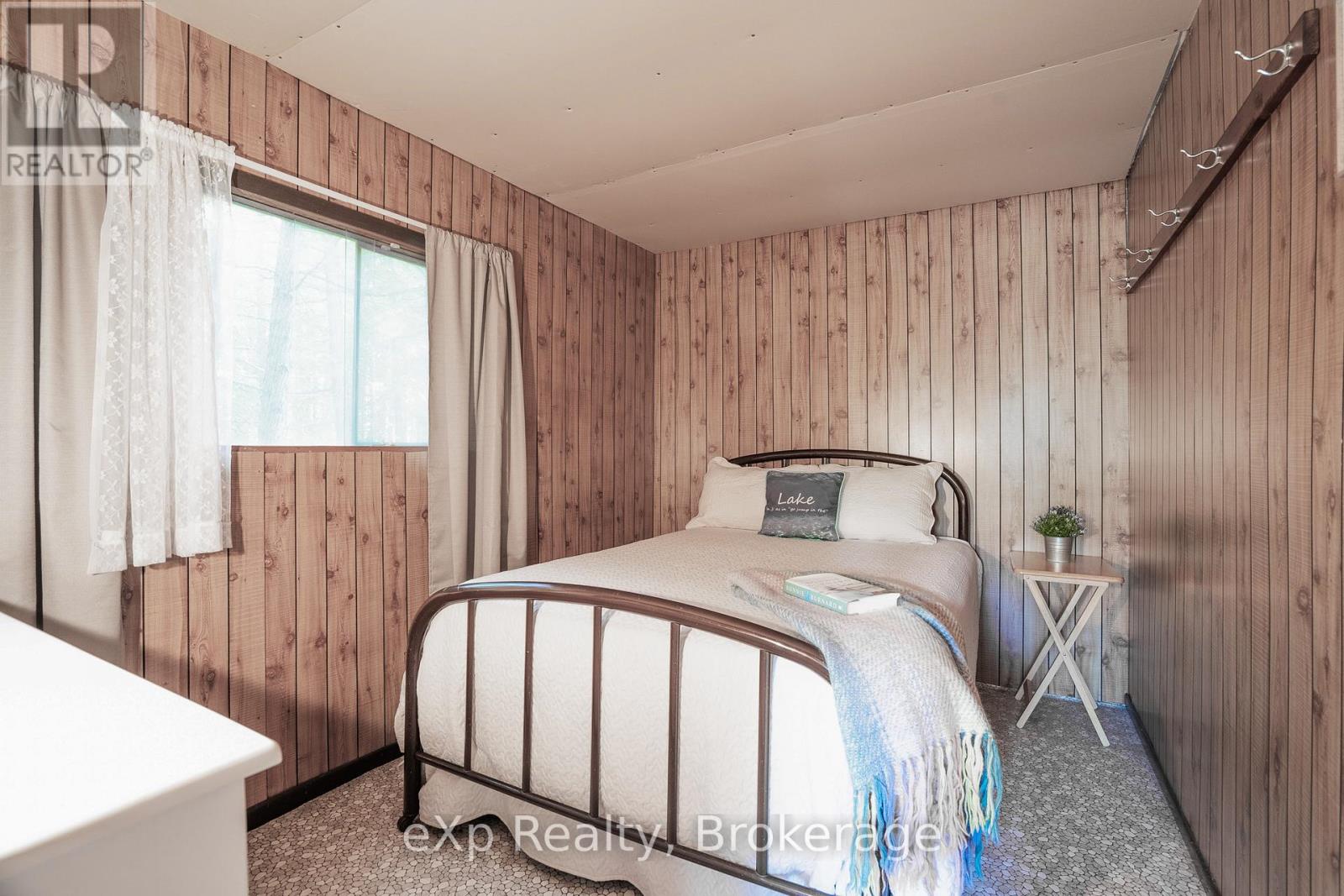 45 Baywatch Drive, Northern Bruce Peninsula, Ontario  N0H 2T0 - Photo 24 - X12116052