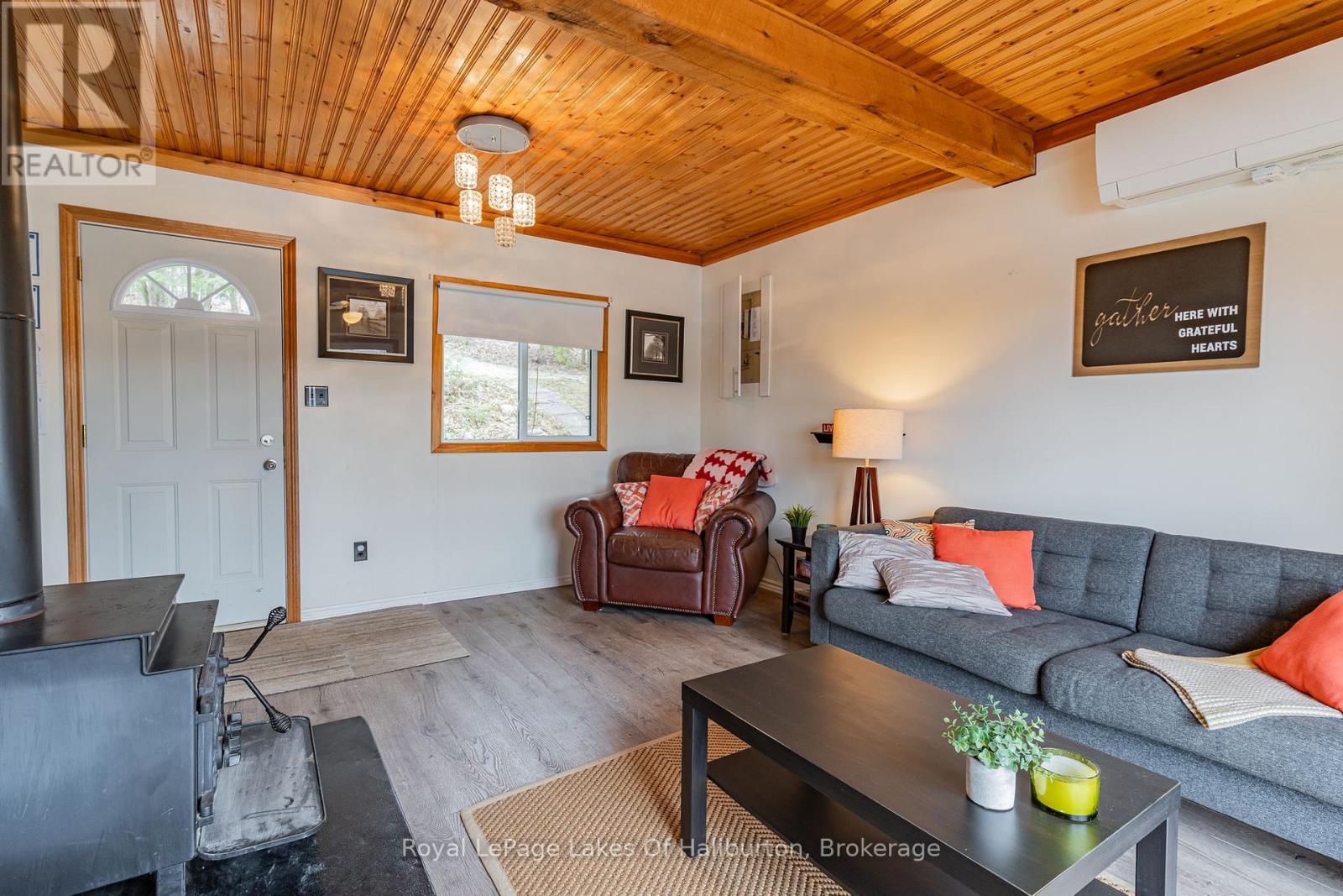 1216 Lake Lorraine Road, Highlands East, Ontario  K0L 2Y0 - Photo 11 - X12116254