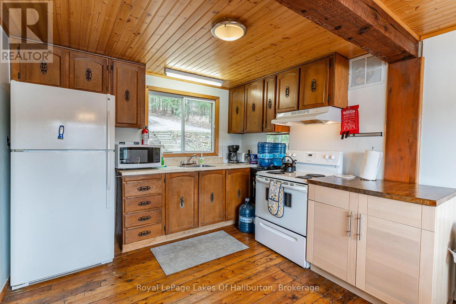1216 Lake Lorraine Road, Highlands East, Ontario  K0L 2Y0 - Photo 13 - X12116254