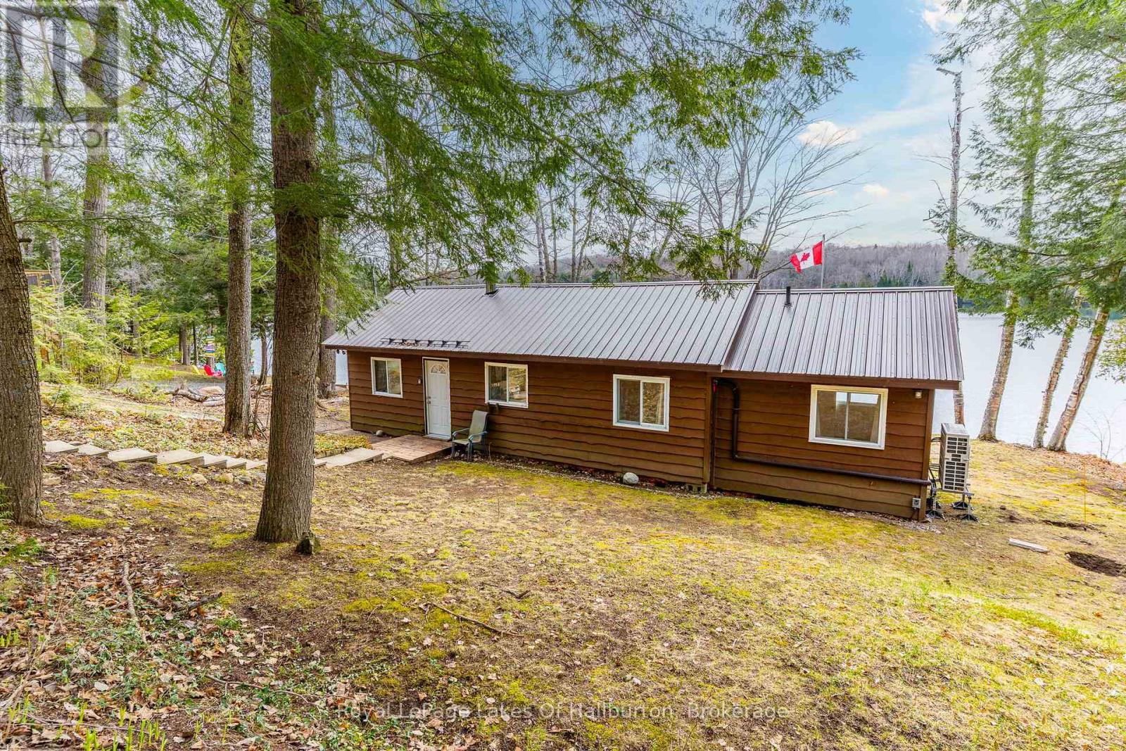 1216 Lake Lorraine Road, Highlands East, Ontario  K0L 2Y0 - Photo 37 - X12116254