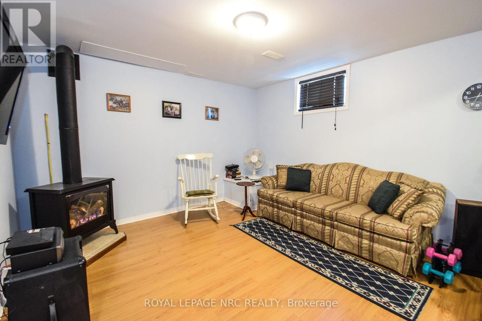 330 Autumn Crescent, Welland, Ontario  L3C 7K1 - Photo 32 - X12116063