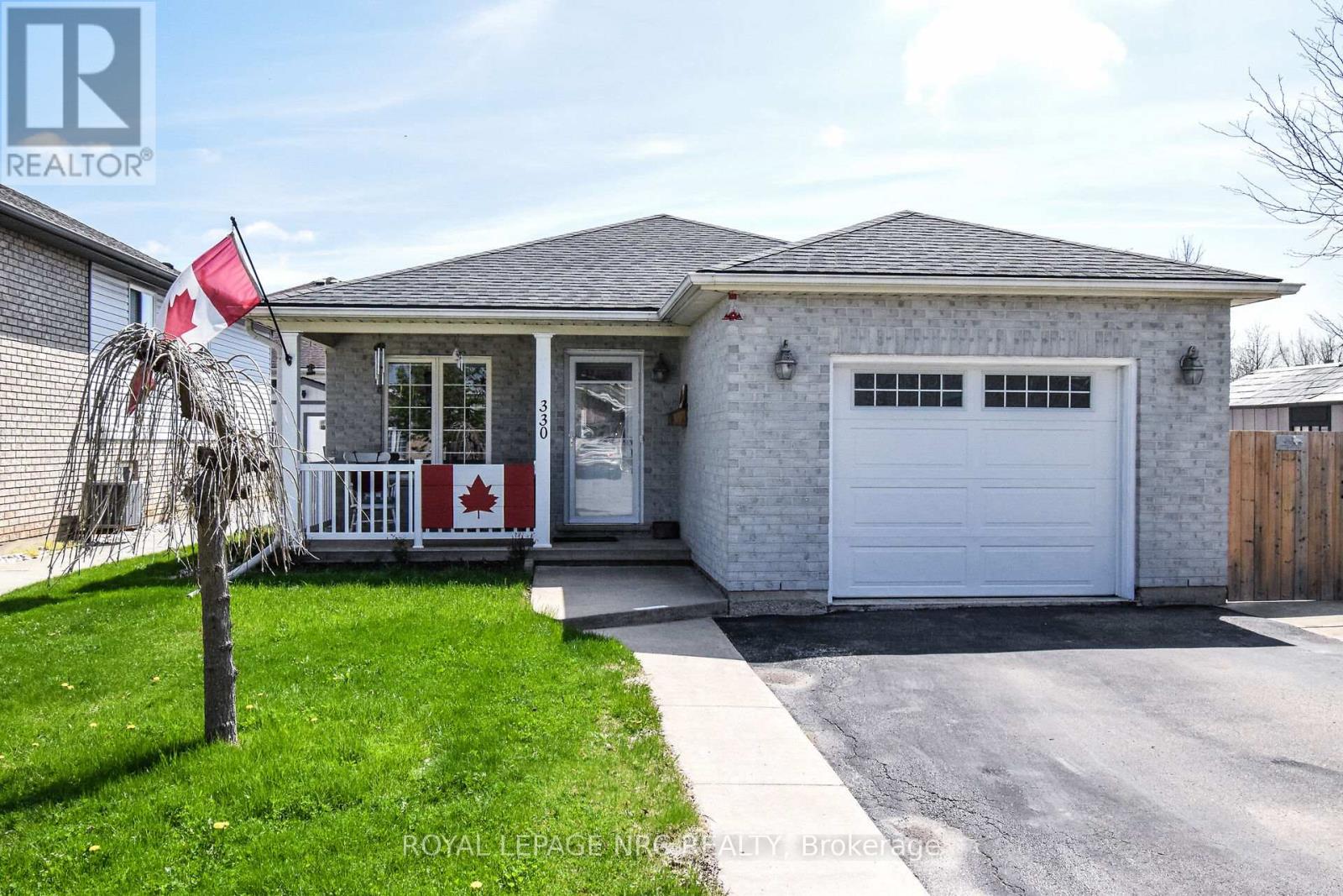 330 Autumn Crescent, Welland, Ontario  L3C 7K1 - Photo 50 - X12116063