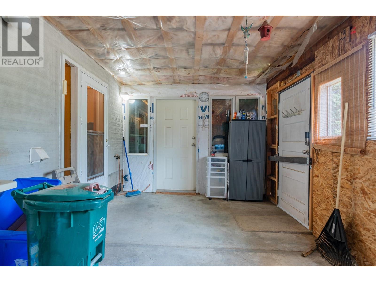 60 Chase Road, Christina Lake, British Columbia  V0G 1E0 - Photo 27 - 10345494