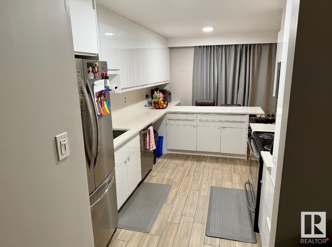 Property at #108 7805 159 ST NW image 3