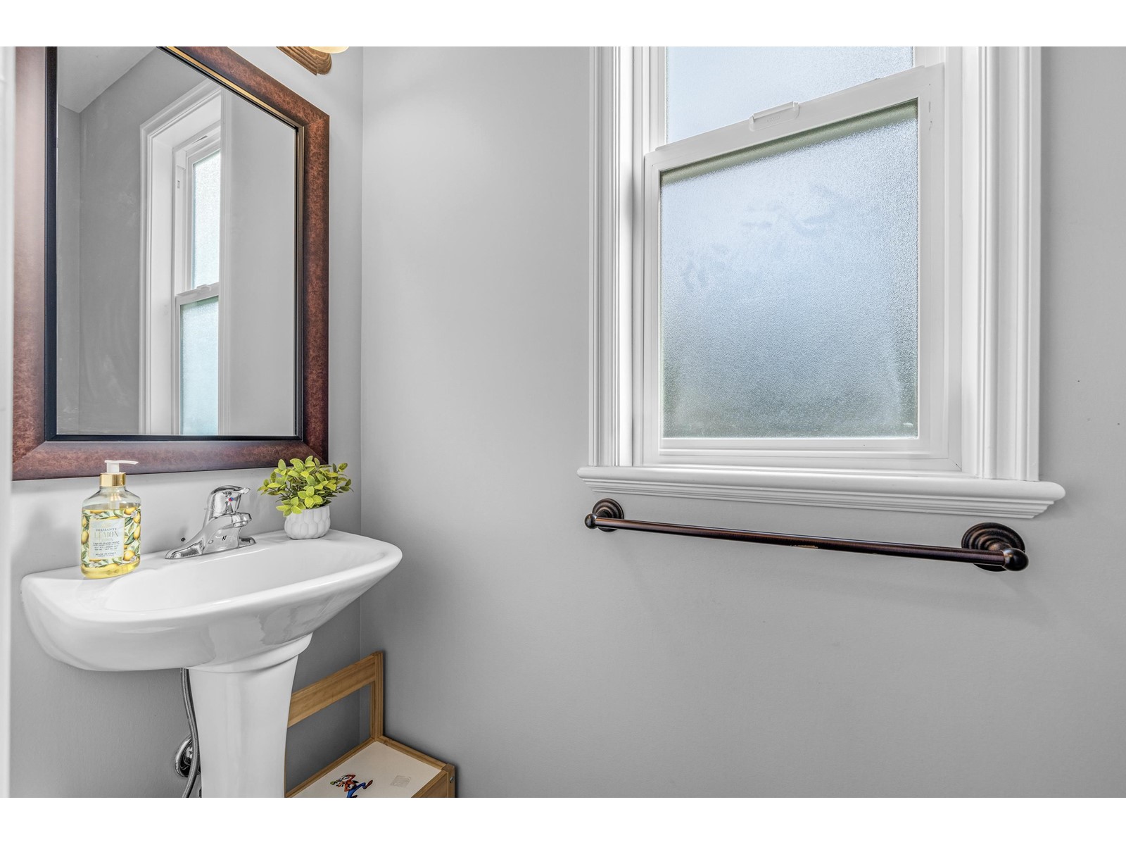 Property at 12 46808 HUDSON ROAD image 3