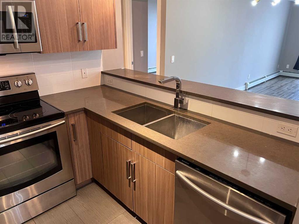 303, 611 Edmonton Trail Ne, Calgary, Alberta  T2E 3J3 - Photo 10 - A2211822