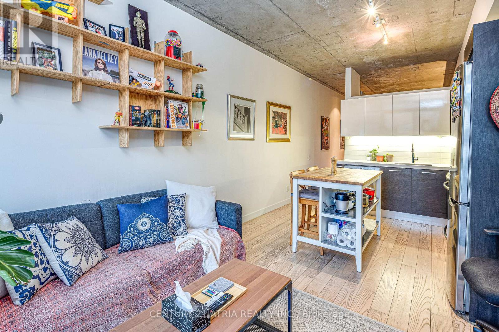 508 - 25 Stafford Street, Toronto, Ontario  M5V 0G3 - Photo 4 - C12115917