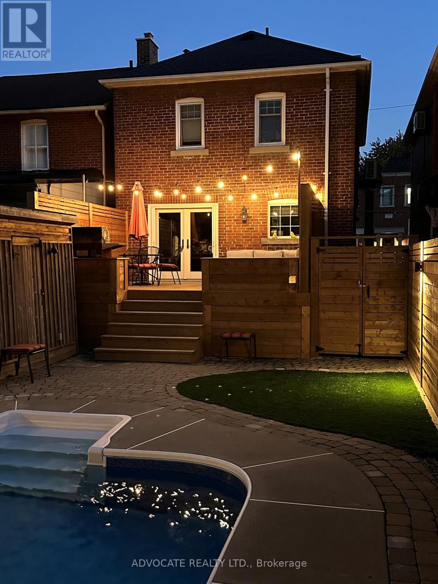 110 Deloraine Avenue, Toronto, Ontario  M5M 2A9 - Photo 43 - C12115921