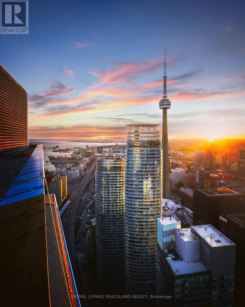 1102 - 12 York Street, Toronto, Ontario  M5J 2Z2 - Photo 1 - C12115974