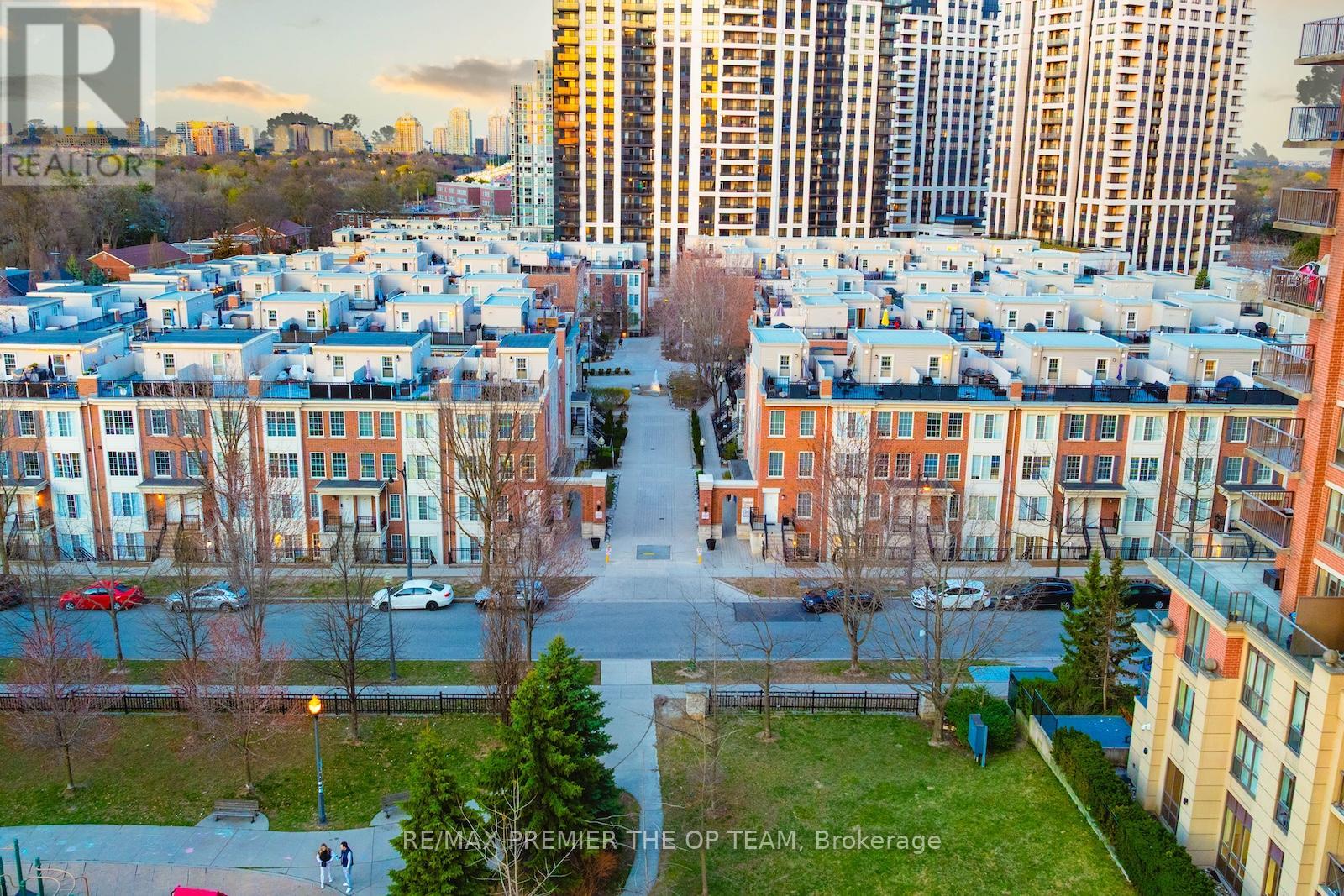 Property at 150 - 3 EVERSON DRIVE image 1