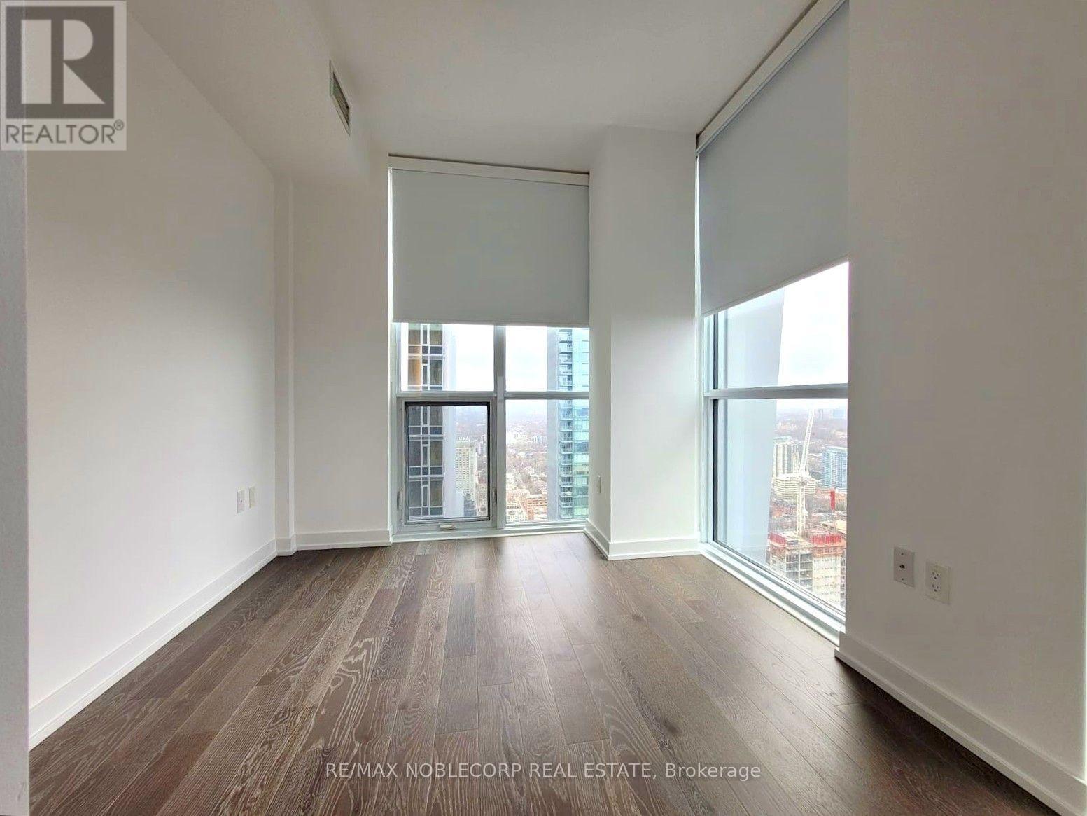4705 - 1 Yorkville Avenue, Toronto (Annex), Ontario  M4W 0B1 - Photo 17 - C12116142