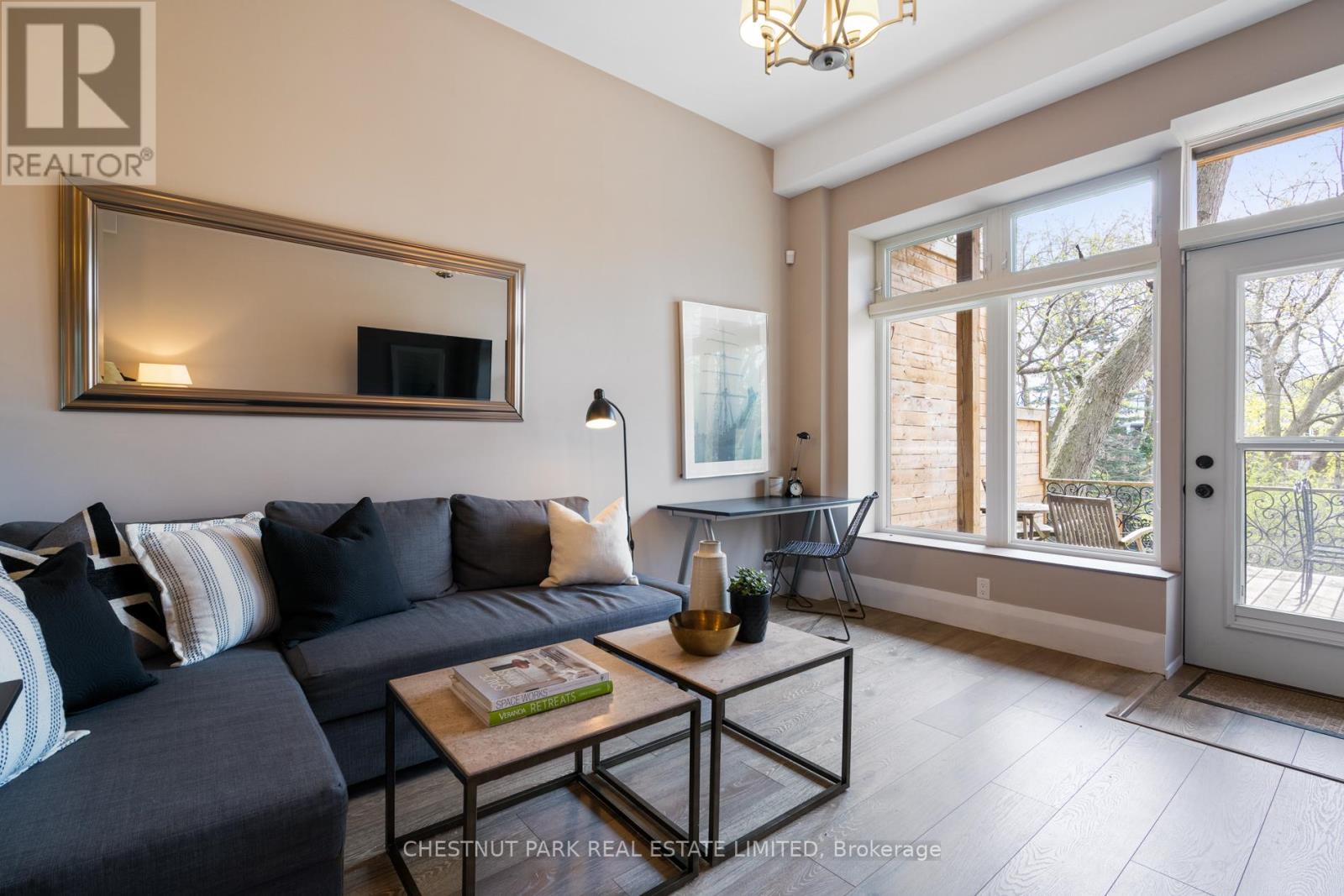 61 Woodlawn Avenue W, Toronto, Ontario  M4V 1G6 - Photo 35 - C12116249