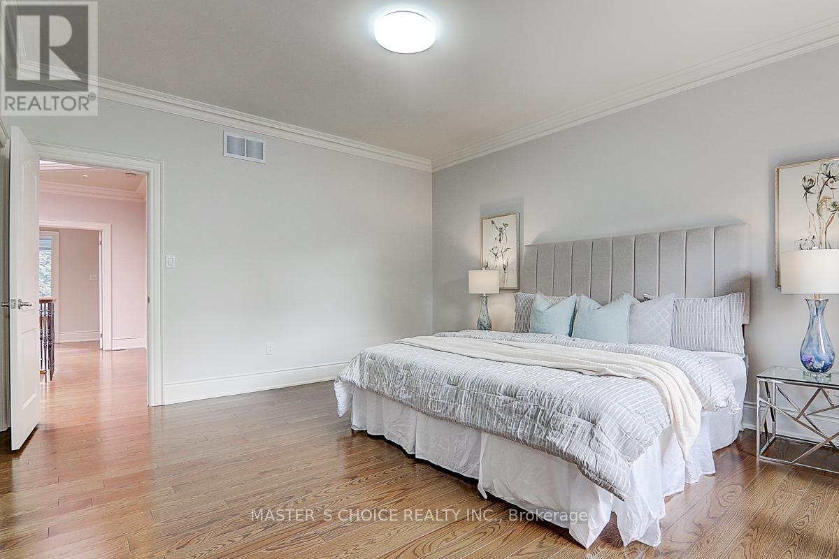 6 Terrace Avenue, Toronto (Willowdale West), Ontario  M2R 1E9 - Photo 28 - C12116294