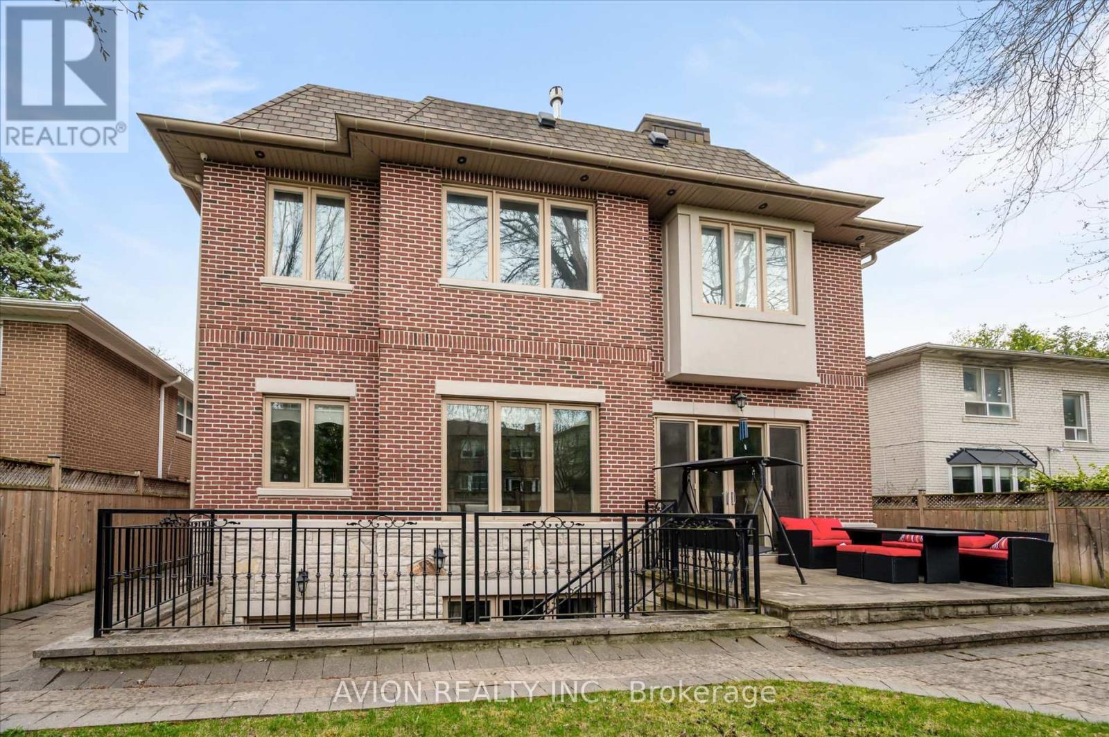 26 Danville Drive, Toronto, Ontario  M2P 1J1 - Photo 50 - C12116305