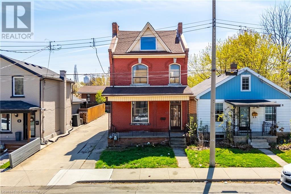 15 PICTON Street W, Hamilton, Ontario