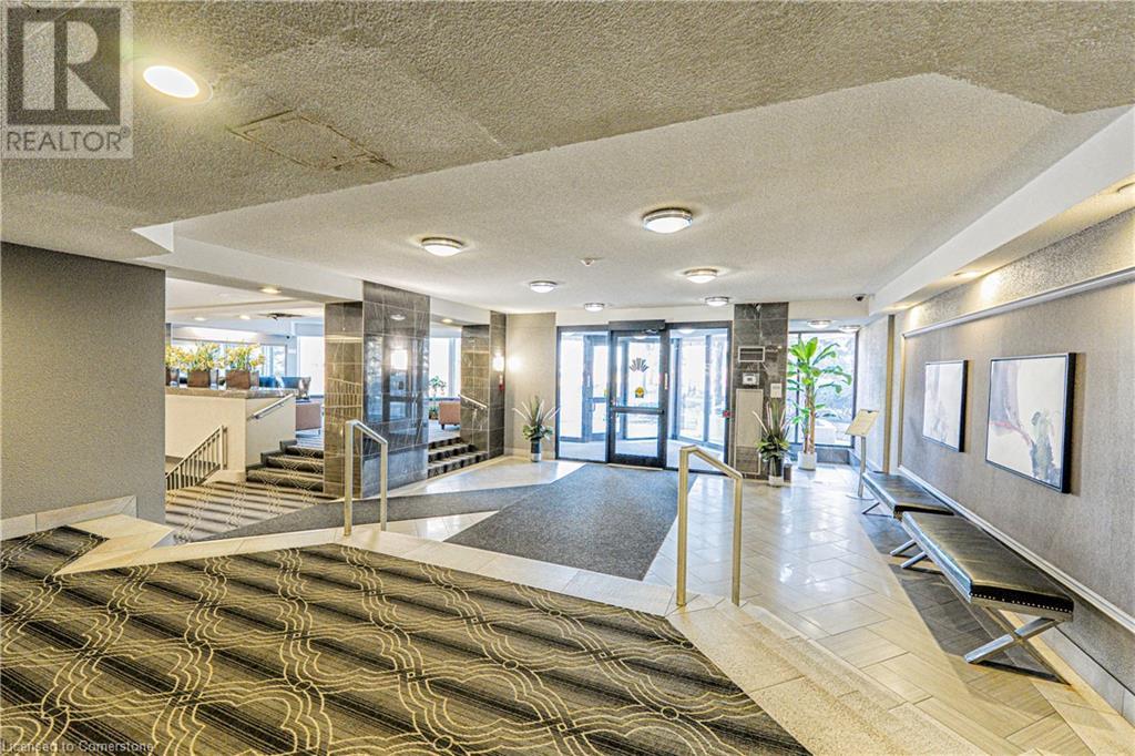 8 Lisa Street Unit# 1503, Brampton, Ontario  L6T 4S6 - Photo 8 - 40721014