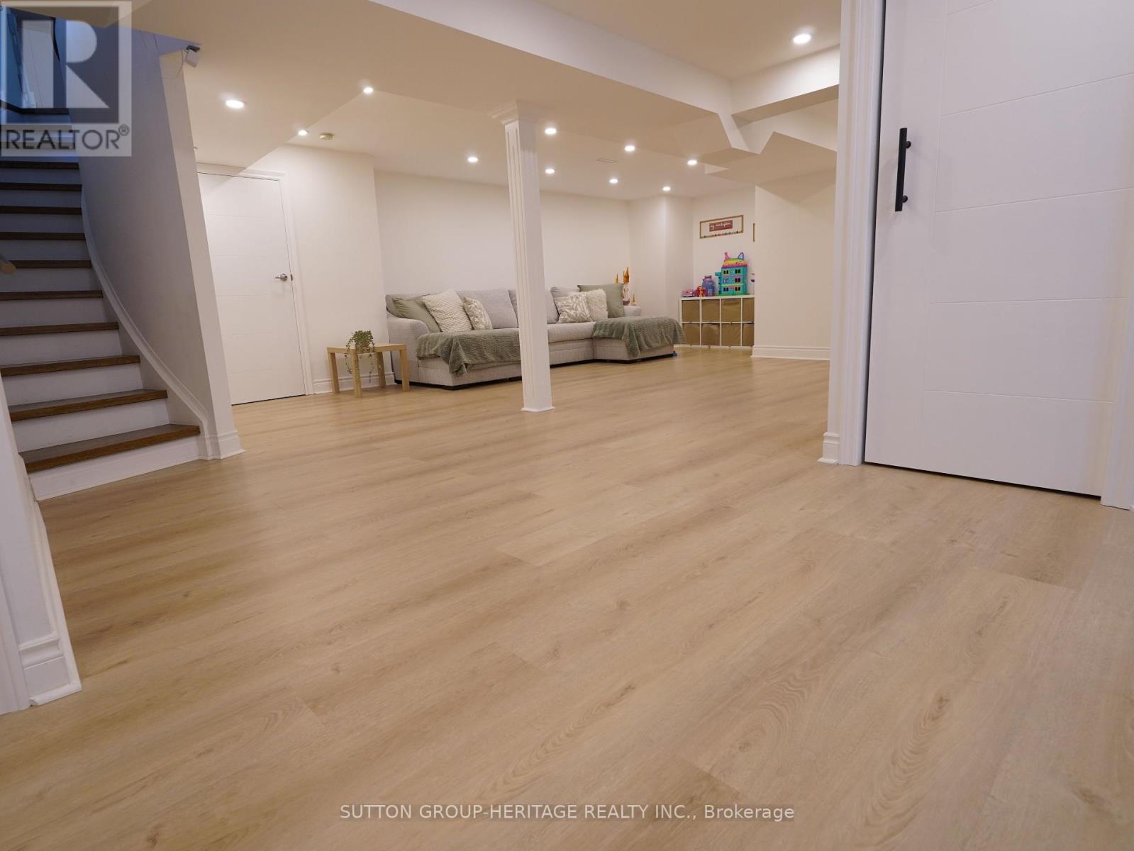 121 Sandcherry Court, Pickering, Ontario  L1V 6V8 - Photo 24 - E12116192
