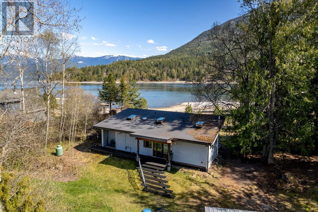 Property at 8902 Beach Street image 4