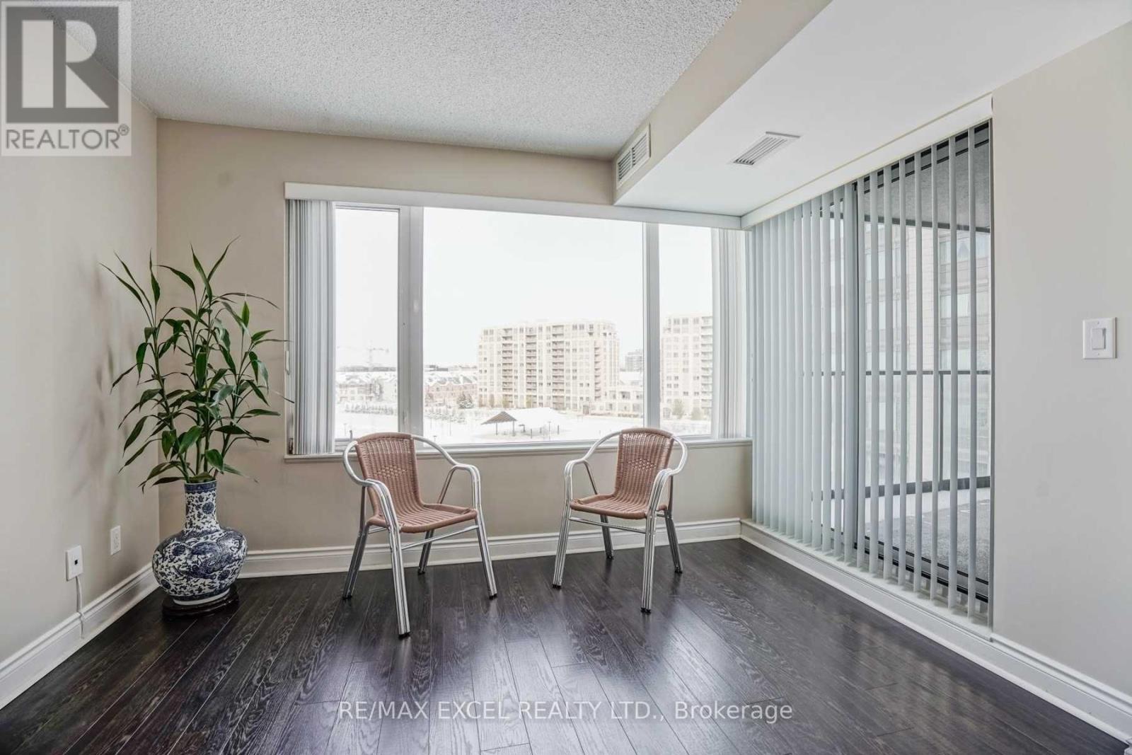 806 - 253 South Park Road, Markham (Commerce Valley), Ontario  L3T 0B4 - Photo 22 - N12115896