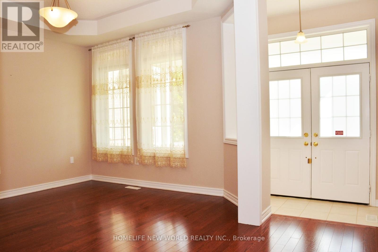 219 Smoothwater Terrace, Markham (Box Grove), Ontario  L6B 0M8 - Photo 3 - N12115999