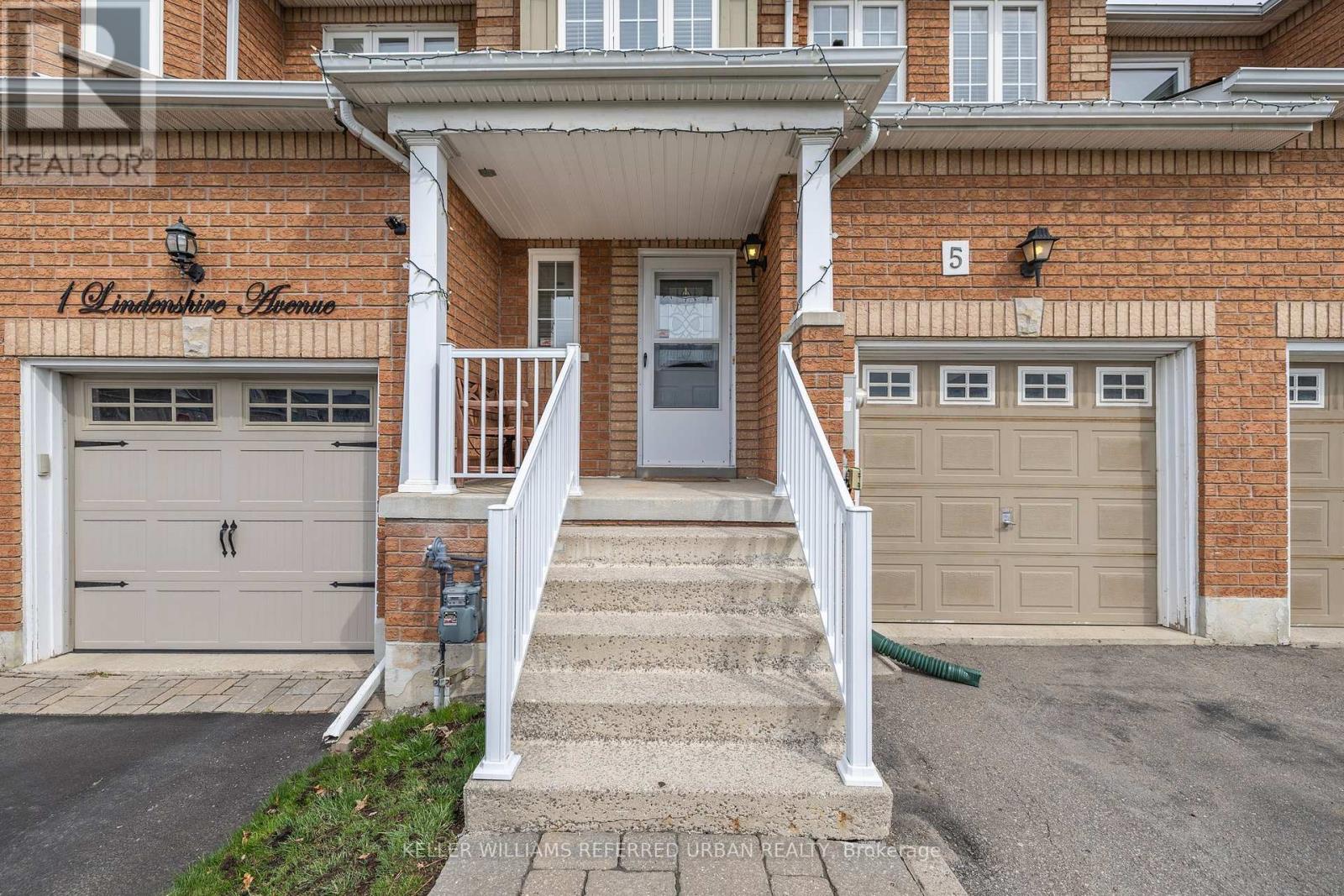 Property at 5 LINDENSHIRE AVENUE image 3