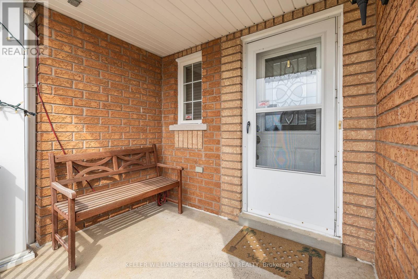 Property at 5 LINDENSHIRE AVENUE image 4