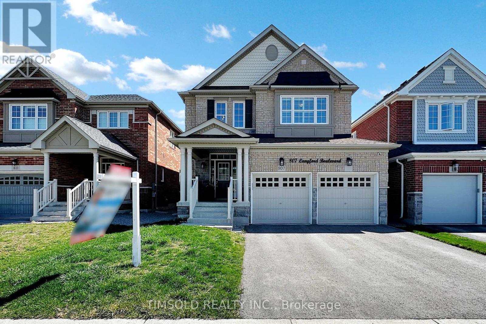 807 LANGFORD BOULEVARD, Bradford West Gwillimbury, Ontario