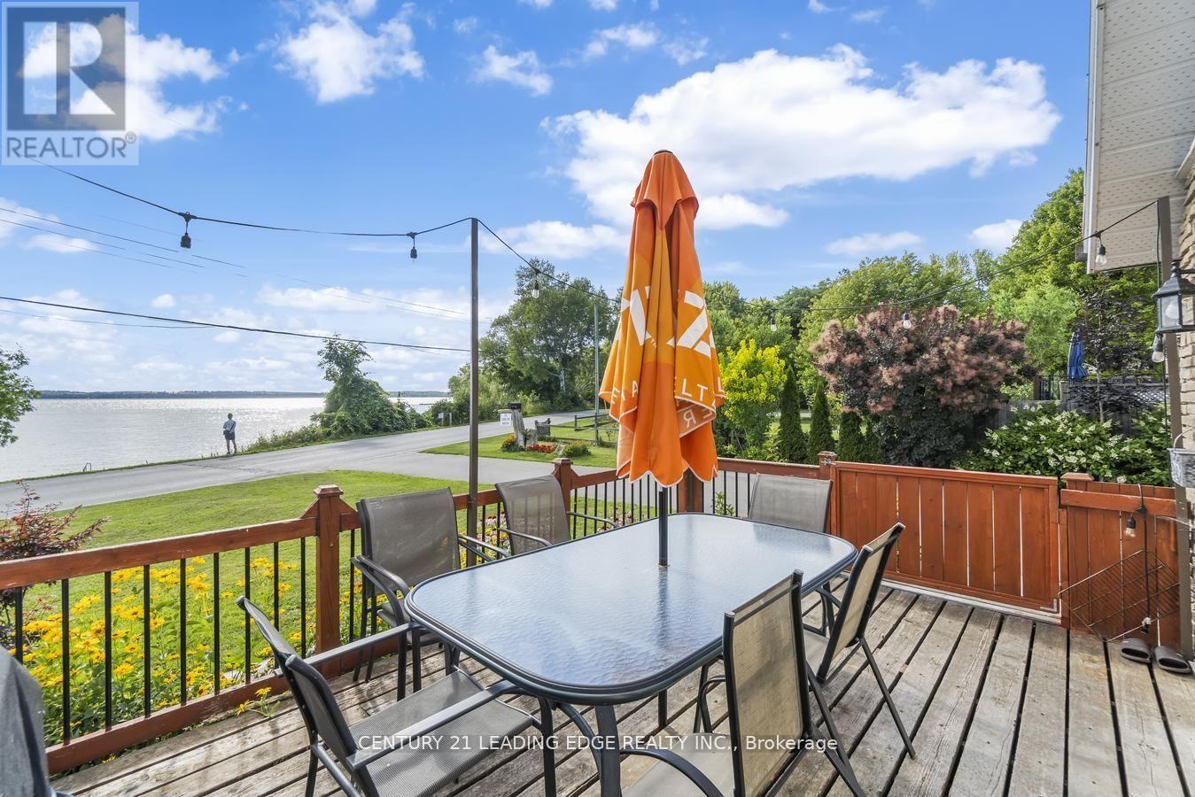 55 Lake Drive N, Georgina (Historic Lakeshore Communities), Ontario  L4P 1A5 - Photo 19 - N12116136