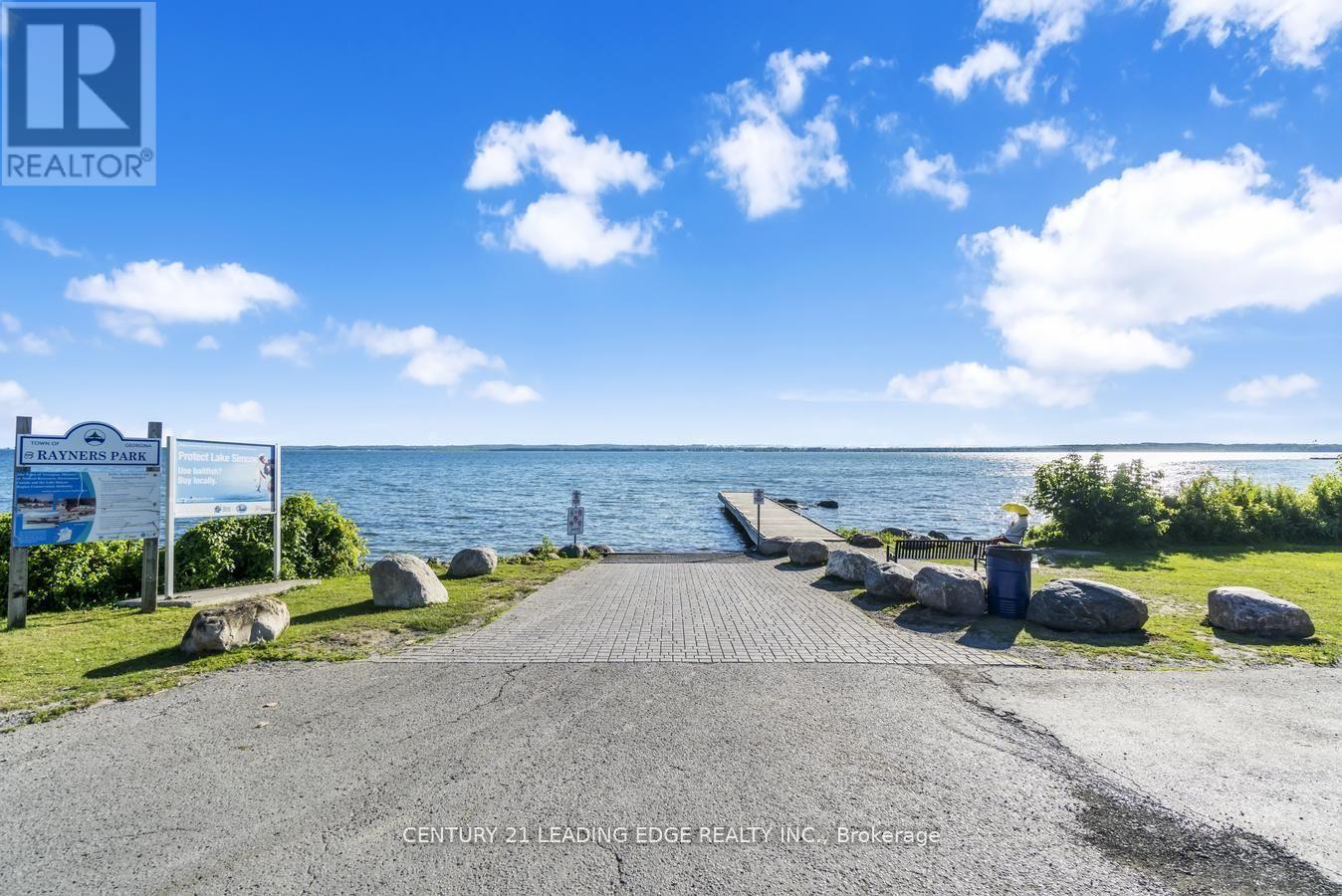 55 Lake Drive N, Georgina (Historic Lakeshore Communities), Ontario  L4P 1A5 - Photo 35 - N12116136