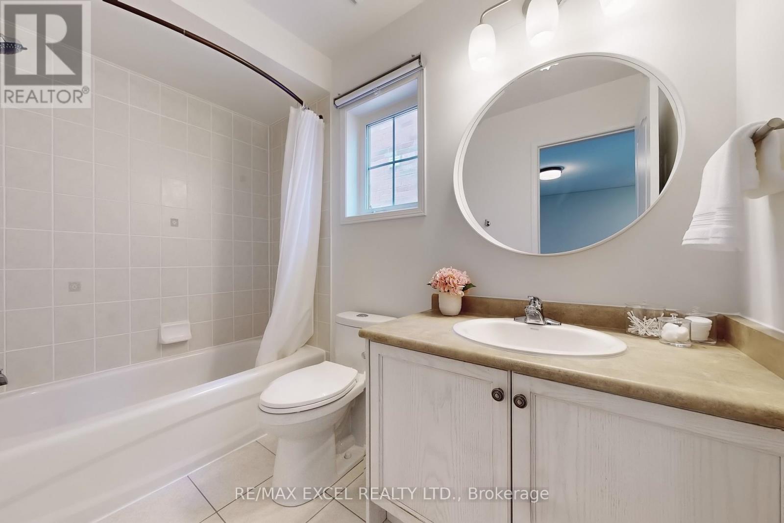 556 Country Glen Road, Markham (Cornell), Ontario  L6B 1E8 - Photo 32 - N12116277
