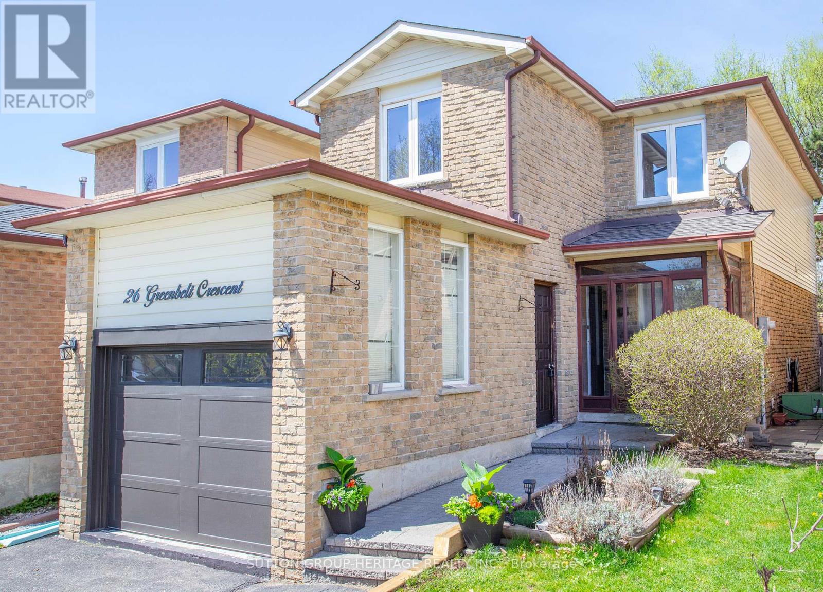 Property at 26 GREENBELT CRESCENT image 3