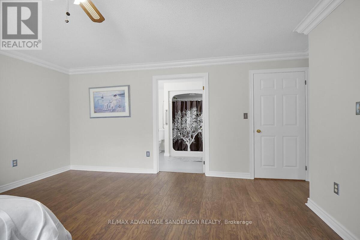 1313 Byron Baseline Road W, London South, Ontario  N6K 2E4 - Photo 26 - X12076875