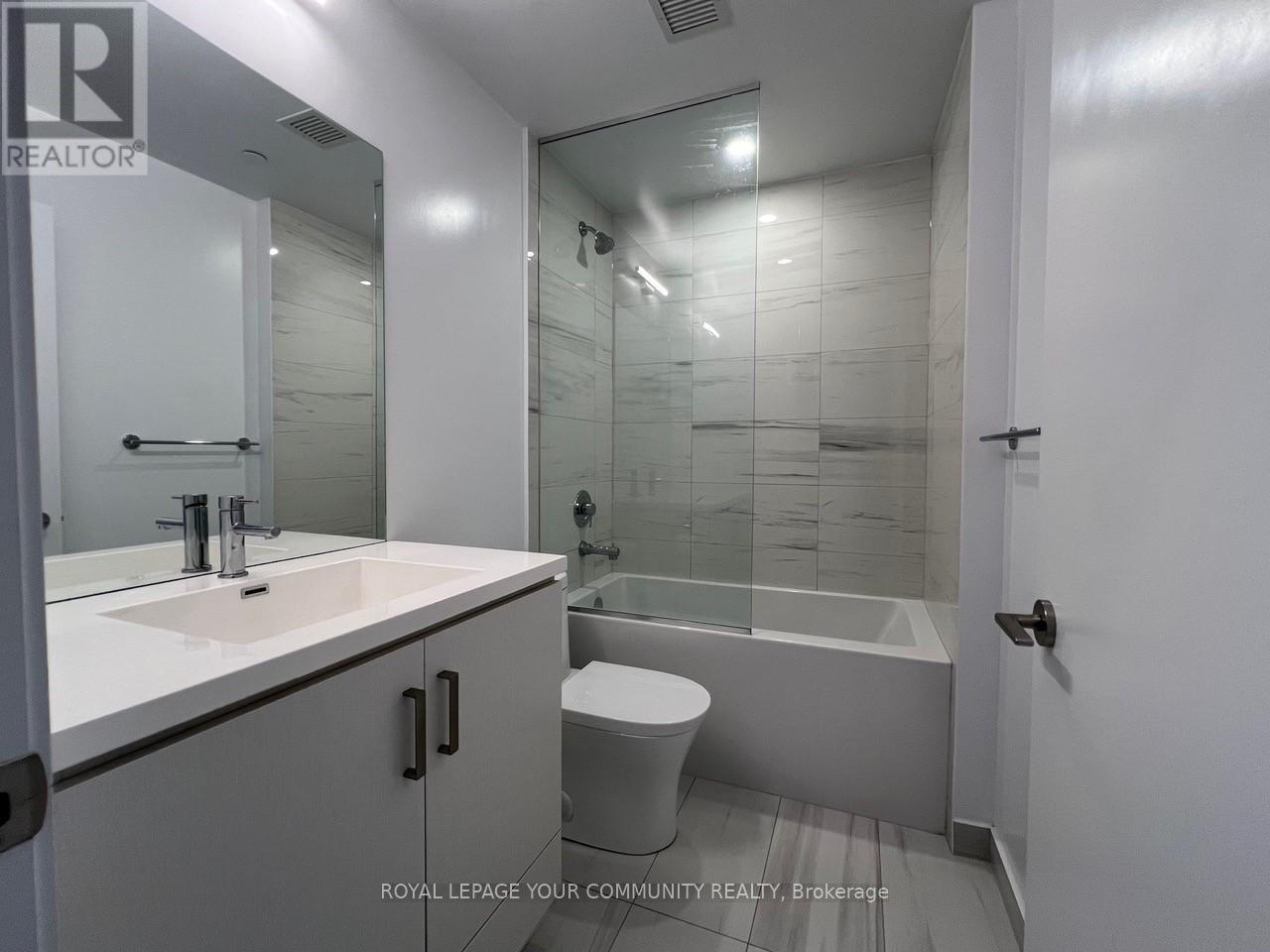 503 - 38 Honeycrisp Crescent, Vaughan, Ontario  L4K 0M8 - Photo 7 - N12116311