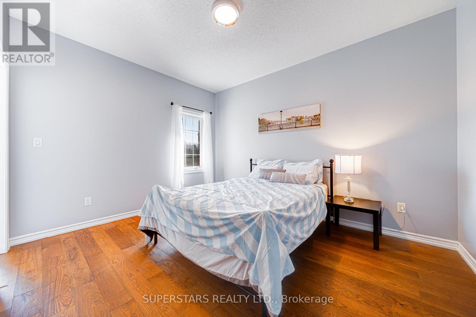 31 Roy Harper Avenue, Aurora, Ontario  L4G 0V4 - Photo 23 - N12116313