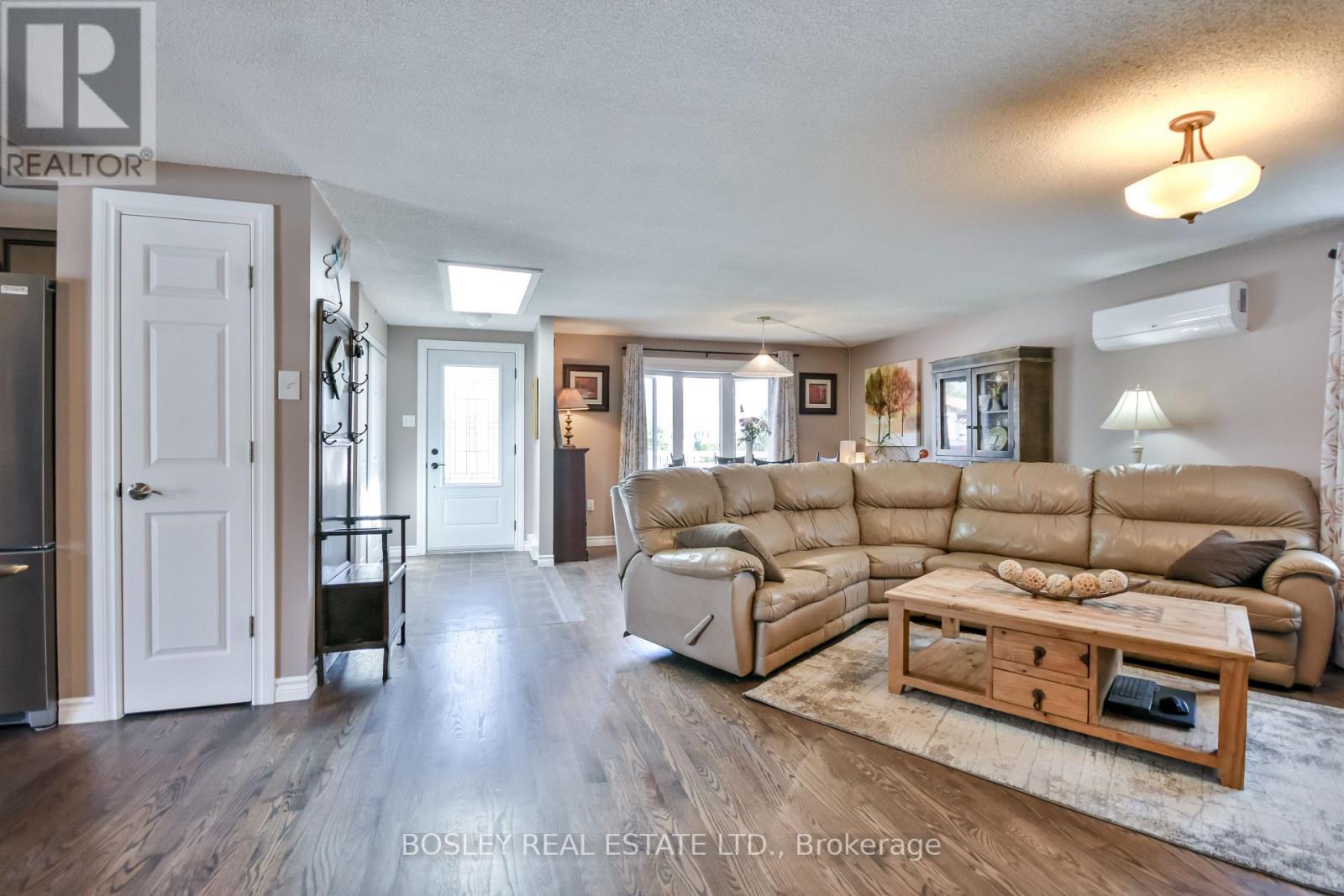 Property at 291 OTTER CRESCENT image 3